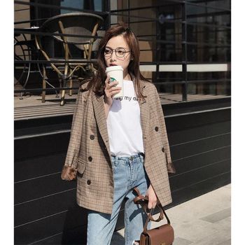 Opsi 5 Blazer Kotak-kotak yang Lagi Tren untuk Bekerja Hingga Hangout