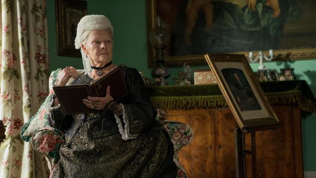 'Victoria and Abdul' Momen Kembalinya Judi Dench Perankan Ratu Victoria