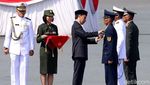 Jokowi Pimpin Upacara Peringatan HUT TNI ke-72