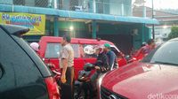 Jelang Perayaan HUT TNI ke-72, Lalin Menuju Dermaga Merak Macet 