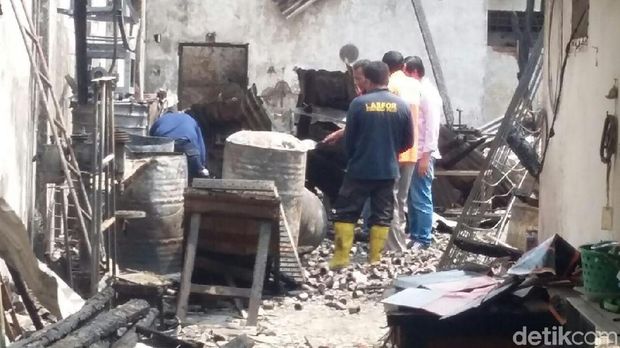 Tim Labfor Selidiki Kebakaran Pabrik Keripik Tempe