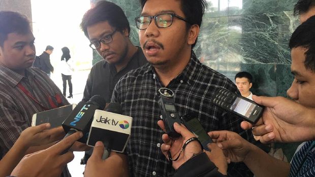 Cabut Status Tersangka Novanto, Hakim Cepi Dilaporkan ke MA
