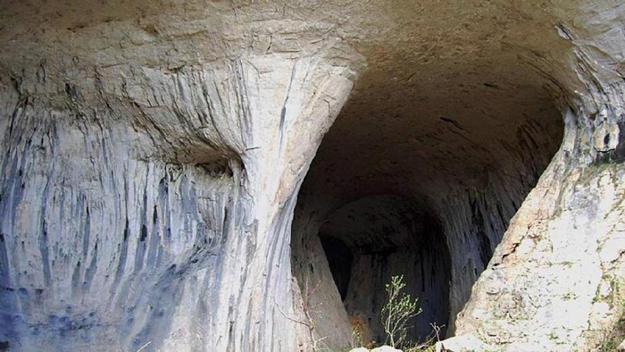 gua mata tuhan