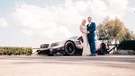 Keren! Mobil Balap Jadi Mobil Pengantin