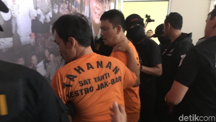Usai 18 Kali Beraksi, Komplotan Ganjal ATM di Jakbar Ditangkap