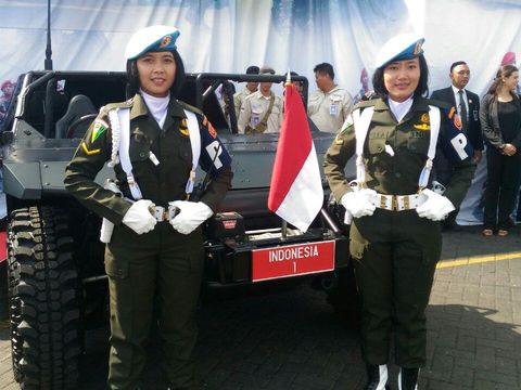 Selain Serda (K) Bella Paramitha yang ditunjuk sebagai pengemudi kendaraan pemeriksaan pasukan, Serda (K) Dilla yang juga bertugas di Paspampres ditunjuk sebagai cadangan pengemudi.