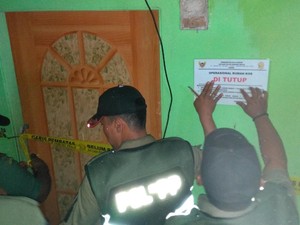 Tidak Berizin dan Dipakai Mesum, Tempat Kost di Kediri Disegel