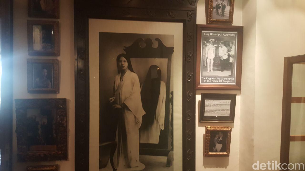 Lukisan kuno di Hotel Tugu