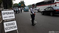 Operasi lalu lintas tersebut dalam rangka penegakkan ketertiban dan disiplin.
