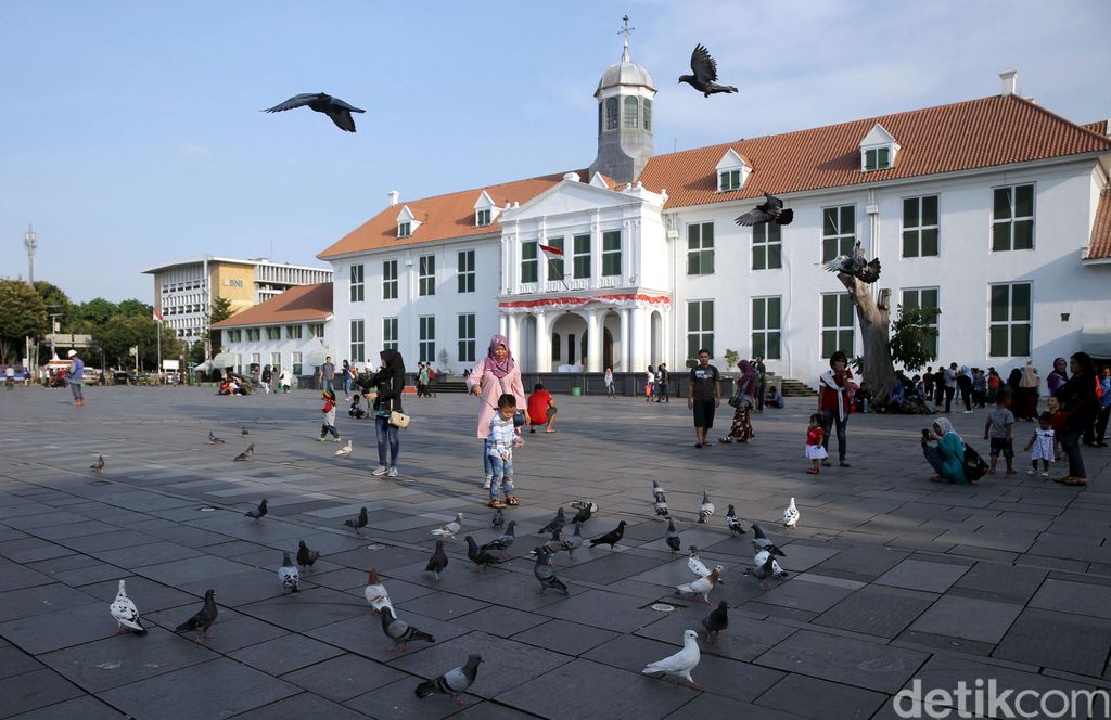 Museum Fatahillah terletak di kawasan Kota Tua, Jakarta. Kini museum tersebut lebih bersih dan keren. Begini penampakannya.