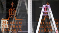 Kawasan Kota Tua menjadi salah satu destinasi favorit para turis. Sebab, kawasan ini menghadirkan keindahan arsitektur bangunan sisa colonial Belanda.