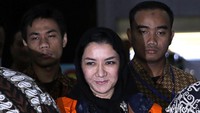 Rita ditahan setelah menjalani pemeriksaan sebagai tersangka penerima suap dan gratifikasi. Salah satu materi pemeriksaan oleh KPK juga soal peningkatan harta kekayaan Rita.