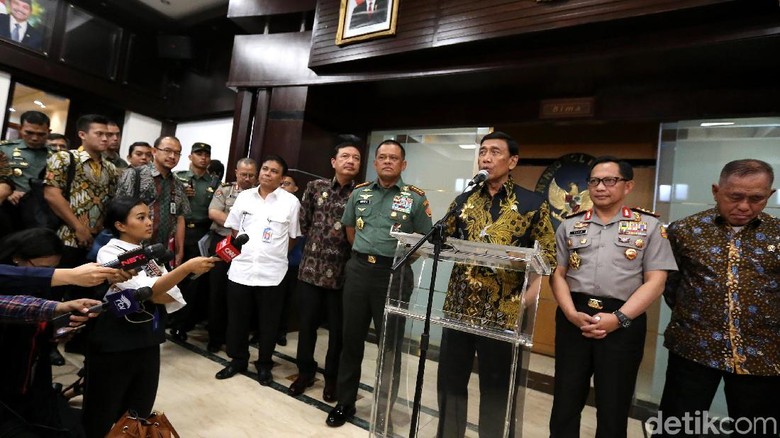 Senjata SAGL Brimob Bisa Diambil, Amunisi Tajam Titip di Mabes TNI Senjata SAGL Brimob Bisa Diambil, Amunisi Tajam Titip di Mabes TNI