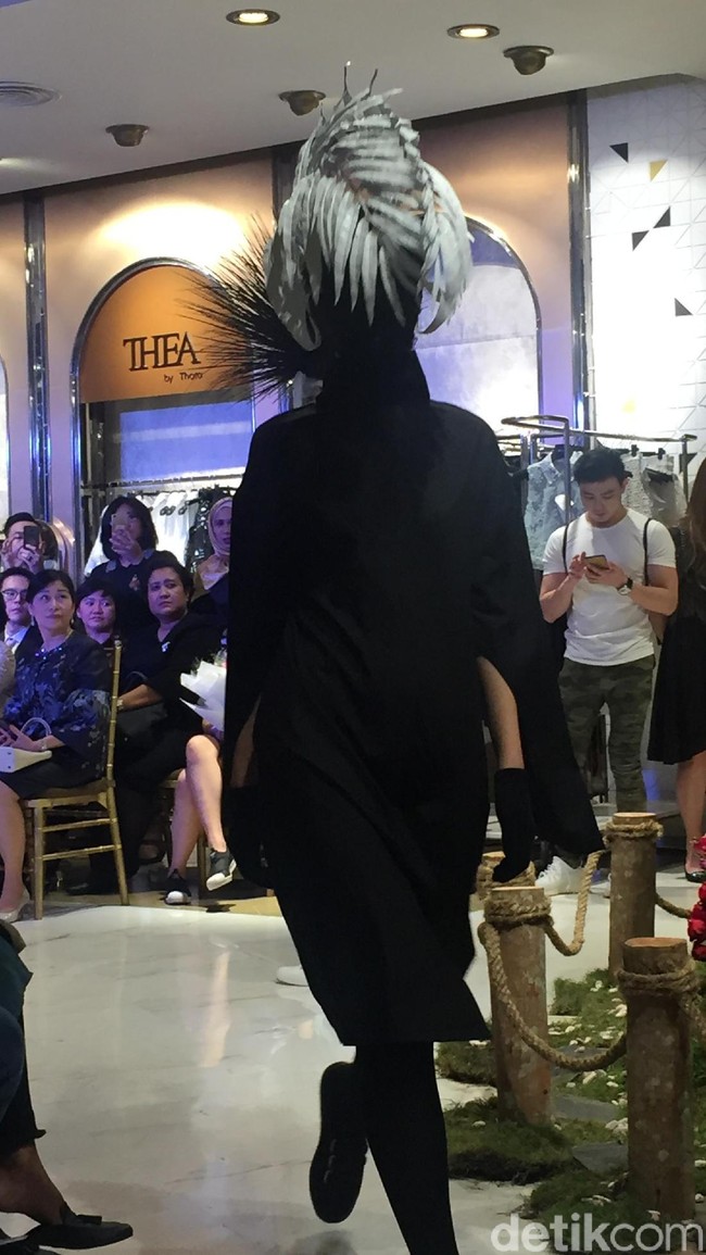 Ada 20 aksesori yang diciptakan Rinaldy. Butuh satu bulan untuk mewujudkan karyanya menjadi kenyataan. Foto: Dok. Daniel Ngantung/Wolipop