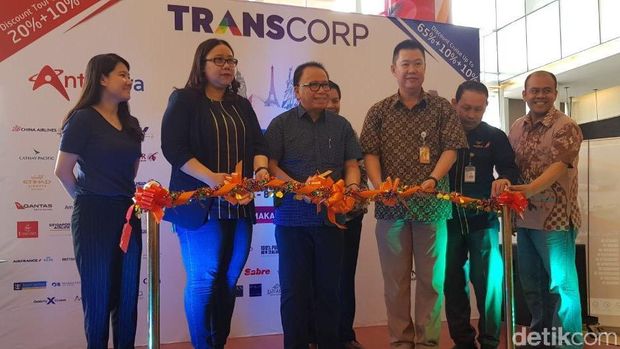 Kamu Lagi di Makassar? Ayo Serbu Promo Paket Tur ke Eropa