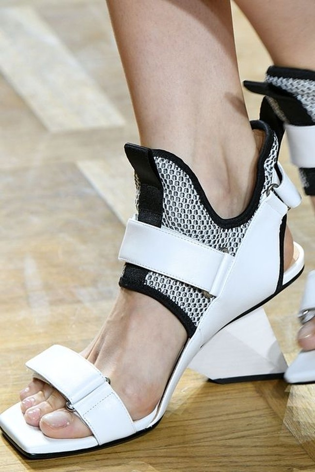 Issey Miyake. Foto: Dok. Elle