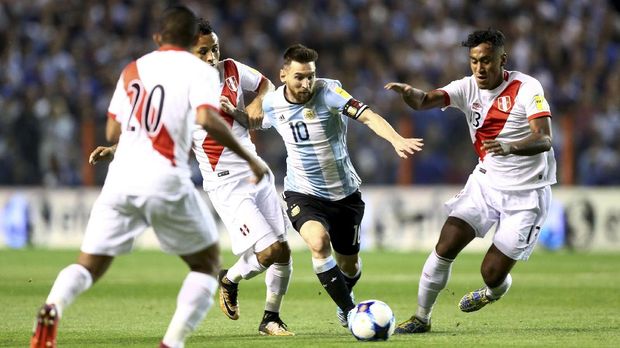 Timnas Peru dua kali menahan imbang Argentina di kualifikasi zona Amerika Selatan.