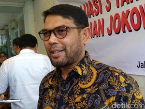 Sampaikan Pandangan Definisi Terorisme, Fraksi PKS Lempar Pantun