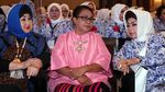 Menteri Yohana Yembise Buka Rakernas IWAPI