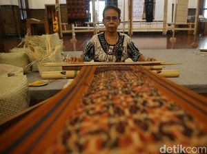 Dear Pemkab Sumba Timur, Tenun Sumba Butuh Bantuan Nih!