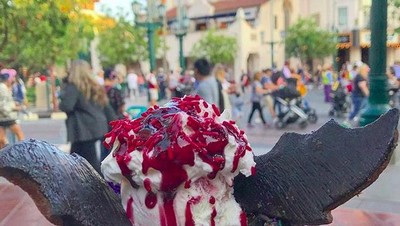 Meriahkan Halloween, Intip 10 Kreasi Dessert Unik di Disney Park