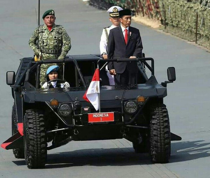 Mengenal Mobil yang Ditumpangi Jokowi Dikemudikan Kowad