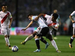 Argentina dalam misi wajib menang untuk menjaga peluang lolos ke Piala Dunia 2018. Lionel Messi masih jadi andalan Tim Tango mendulang gol (Marcos Brindicci/Reuters)
