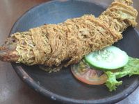 Olahan Bandeng Goreng hingga Bertabur Sambal Matah Ada di 5 Tempat Ini