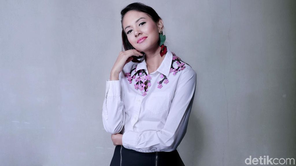 Yuk! Lihat Serunya Tantangan untuk Aurelie Moeremans
