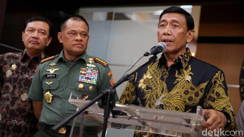 Tim 11 Sepakat Terbitkan Aturan Tunggal Pengadaan Senjata Tim 11 Sepakat Terbitkan Aturan Tunggal Pengadaan Senjata