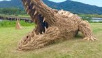 Foto: Monster-monster Jerami Raksasa di Jepang