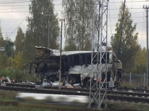 Kereta Api Tabrak Bus di Rusia, Belasan Orang Tewas