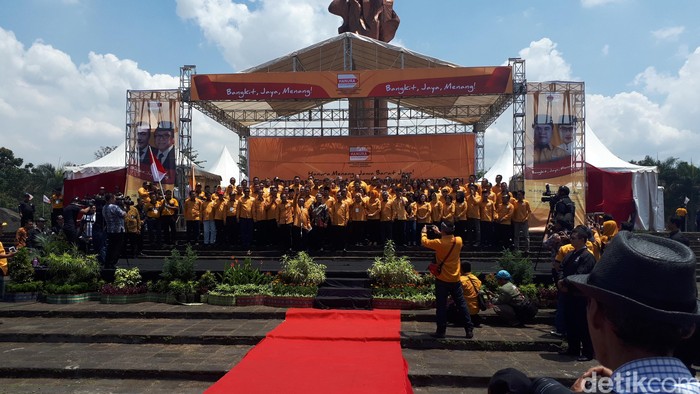OSO Lantik Kepengurusan DPD Hanura Jabar