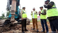PT Adhi Karya (Persero) Tbk. (ADHI) mengembangkan kawasan LRT City Jaticempaka - Gateway Park. Keberadaan LRT Jabodebek kini terintegrasi dengan adanya kawasan LRT City.