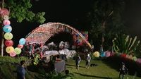 Venue Banyuwangi Ijen Summer Jazz 2017 yang duguyur hujan.