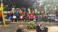 Gubernur DKI Jakarta Djarot Saiful Hidayat datang ke Taman Situ Lembang di Menteng, Jakarta Pusat. Di sana, Djarot melepaskan benih ikan sebanyak 50.000 ekor. (Foto: Samsudhuha Wildansyah/detikcom)