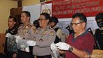Foto: 51 Pria Diduga Gay Diamankan Polisi dari Tempat Sauna
