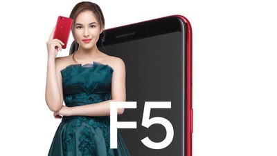 Si Cantik Chelsea Islan dan Oppo F5