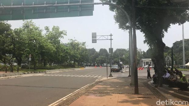 Jalan Medan Merdeka Barat steril dari kendaraan