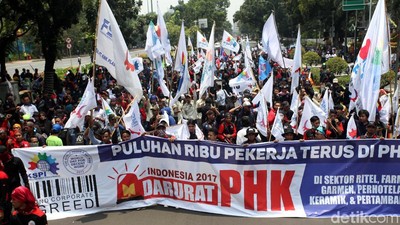 Tuntut Upah Layak, Buruh Longmarch ke Istana