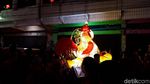 Foto: Malam Kue Bulan dan Ajang Cari Jodoh di Pekanbaru