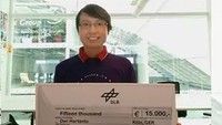 Dwi, yang kebohongannya terungkap, membuat surat permohonan maaf dan pengakuan aneka klaim kepalsuan. Saya memanipulasi template cek hadiah yang kemudian saya isi dengan nama saya disertai nilai nominal EUR 15000, kemudian berfoto dengan cek tersebut. Foto tersebut saya publikasikan melalui akun media sosial saya dengan cerita klaim kemenangan saya, ujar Dwi. (Foto: Dwi Hartanto/Istimewa)