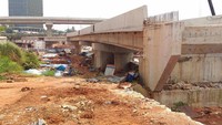 Jalan tol depok-Antasari tinggal menyisakan pekerjaan akhir. Masalah pembebasan lahan sudah selesai. 