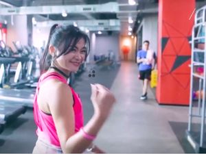 Siang Ini! Ngobrol Seru dengan Tante Cantik Puspa Dewi