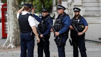 Meski ini bukan peristiwa yang berkaitan dengan terorisme, polisi tetap melakukan penjagaan ketat di lokasi/Foto: Reuters