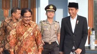 Presiden Jokowi bertolak menuju Sumenep dari Lanud Halim Perdanakusuma Minggu pagi (8/10/2017). Foto: Rusman - Biro Pers Setpres