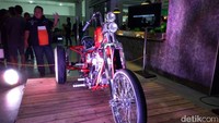 Untuk bisa mendapatkan kesempatan memiliki Ojo Dumeh bisa membeli tiket masuk Kustomfest 2017-No Boundaries seharga Rp 50.000.  Foto: Rangga Rahadiansyah