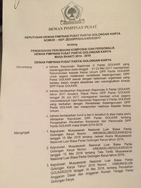 Novanto Teken SK Revitalisasi Golkar, Yorrys Resmi 'Out'