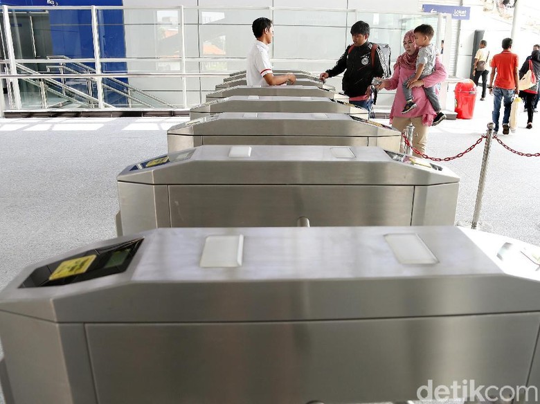 Aksi Bela Palestina Selesai, KCI Operasikan 926 Perjalanan KRL Aksi Bela Palestina Selesai, KCI Operasikan 926 Perjalanan KRL