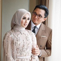 Laudya Cynthia Bella juga termasuk deretan artis yang pacaran bertahun-tahun namun tak berakhir di pelaminan. Bella pernah pacaran lima tahun dengan aktor Chicco Jerikho. Hubungan mereka kandas karena perbedaan keyakinan yang sejak awal memang sudah ada di antara keduanya. Foto: Dok. Instagram